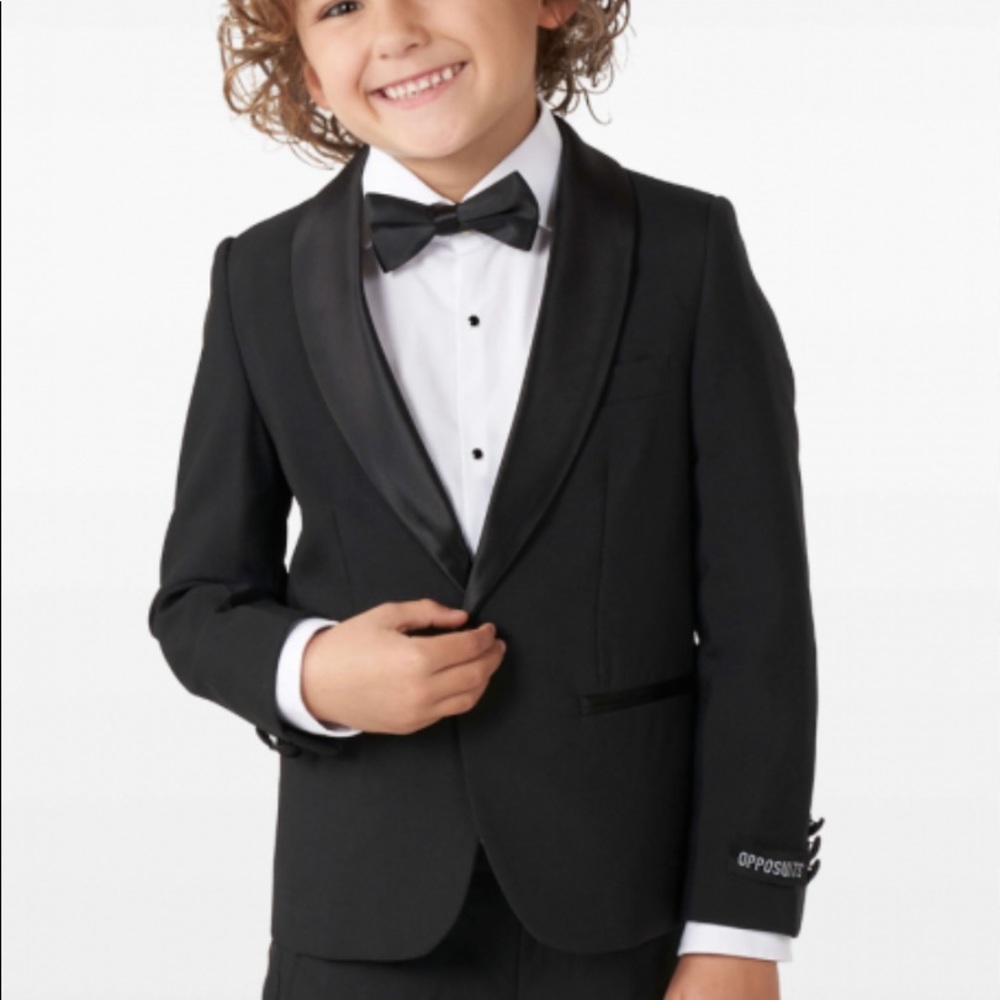 Boys Tuxedo Sz 8